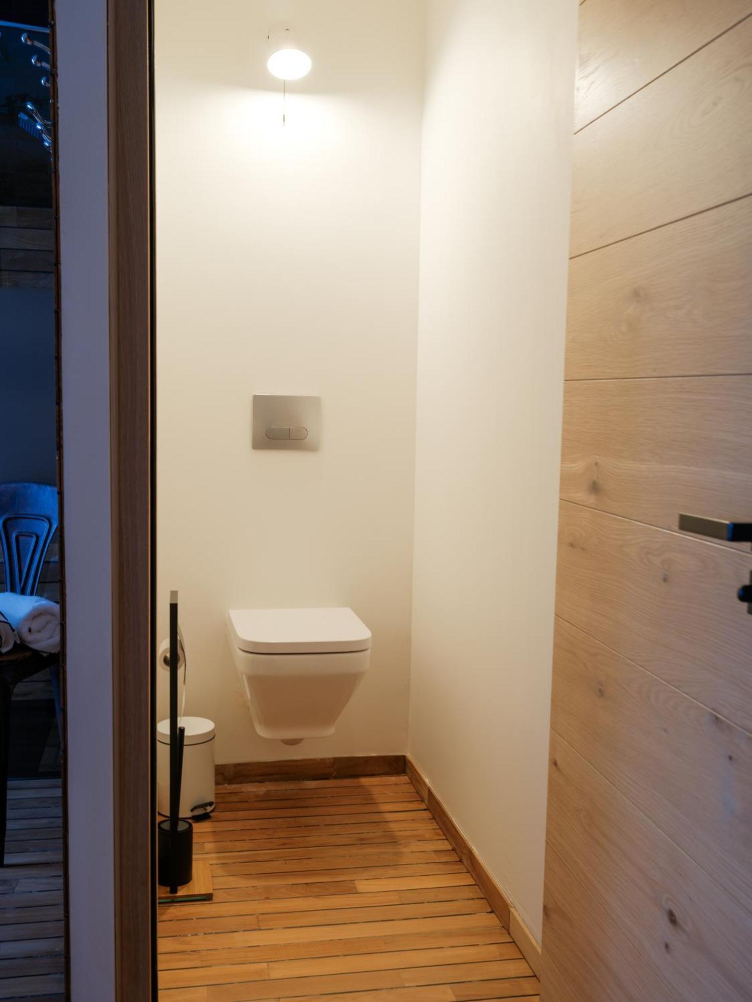 Le Joyau Des Parcs Classe 4 Etoiles Appartement Central Au Calme Avec Terrasse Виши Экстерьер фото